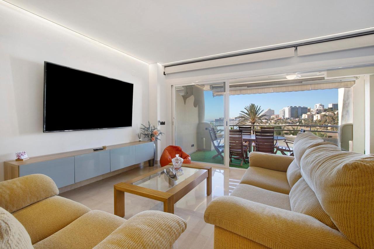 Luxury In Puerto Marina Apartman Benalmádena Kültér fotó