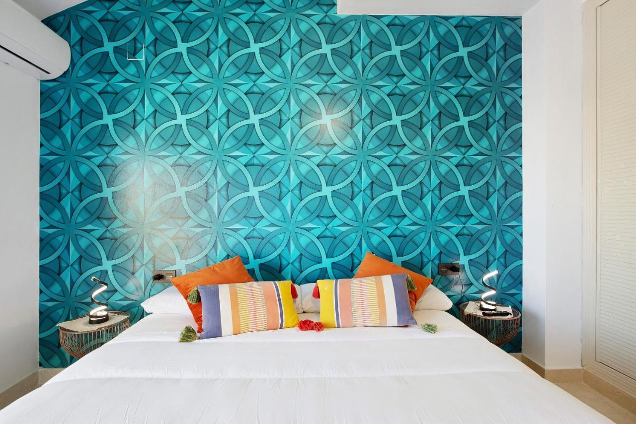 Luxury In Puerto Marina Apartman Benalmádena Kültér fotó